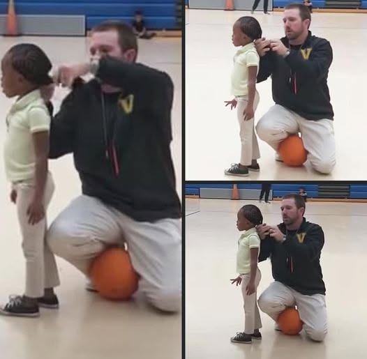 Coach Gets A Lot Of Attention Online For This Nice Thing He Did During A Kids’ Basketball Game