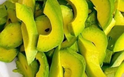Doctors reveal that eating avocados causes… see more